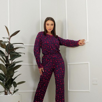imagem Pijama de Frio Suede Estampado